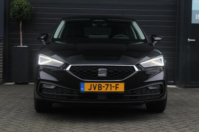 Seat LEON 1.5 eTSI Style Business Intense Automaat | Stoel en Stuur verwarming | Camera | LED