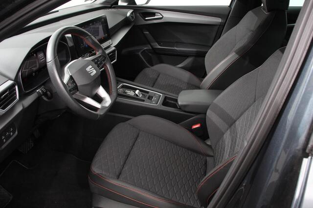 Seat LEON ST 1.5 TSI 150pk Automaat ST FR Navigatie Adaptive Cruise Control Lane Assist Stoel/Stuurverwarming Keyless Go