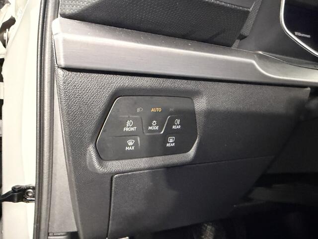 Seat LEON 1.4 TSI eHybrid PHEV FR / AUTOMAAT/ VIRTUAL COCKPIT/ STUUR+STOELVERWARMING/ PARK.SENSOREN/ ACC/ DODEHOEK/ RIJ-MODI/ NAVI/ DAB/ LED/ ISOFIX/ 17'' LMV