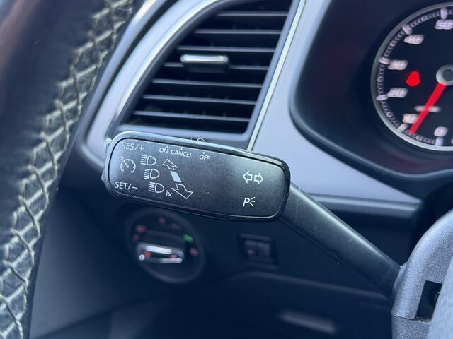 Seat LEON ST BJR 2017 1.4 TSI 126 PK X-PERIENCE AMBIENCE | SPORTSTOELEN | PDC | CRUISE | CARPLAY