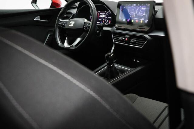 Seat LEON Sportstourer 1.5 TSI Style Business Intense | VIRTUAL COCKPIT | DAB | FULL LINK | CAMERA