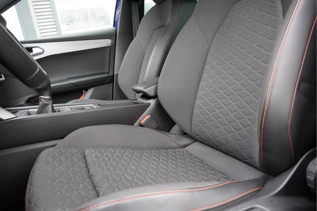 Seat LEON 1.0 TSI 5drs FR BJ2021 Lmv 17" | Led V+A | Pdc | App-Connect | Virtual cockpit | Climate control | Cruise control | Sportstoelen | Zwarte hemel | Extra getint glas