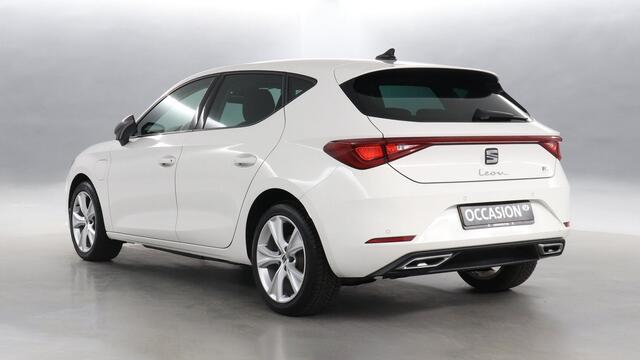 Seat LEON 1.4 TSI 204pk eHybrid PHEV FR DSG / Navigatie / Stoel+Stuurverwarming / Parkeersensoren