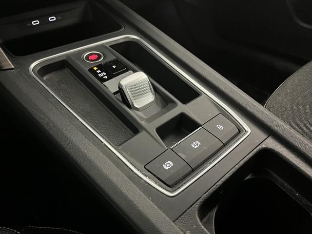 Seat LEON Sportstourer 1.4 TSI eHybrid PHEV Xcellence / AUTOMAAT/ PANO/ STUUR+STOELVERWARM./ PARK.SENSOREN/ CAMERA/ ACC/ DODEHOEK/ FULL LINK/ DIGITAL DASH/ RIJ-MODI/ NAVI/ DAB/ CLIMA/ LED/ ISOFIX/ 17'' LMV