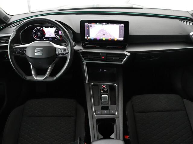Seat LEON Sportstourer 1.5 eTSI FR Launch Edition | Carplay | Full LED | Adaptive Cruise | Sfeerverlichting | Navigatie | PDC