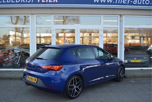 Seat LEON 1.5 150PK TSI FR Business Intense ? Beats ? CarPlay ? Stoel VW ? Trekhaak afn. ? Orig. NL ?