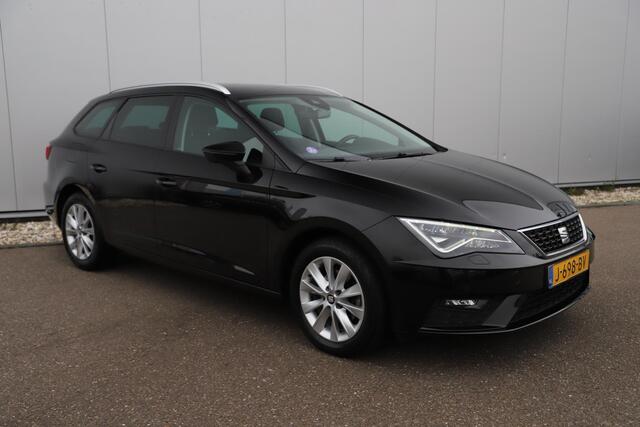 Seat LEON ST 1.0 TSI Style Ultimate Edition Virtual Cockpit Full LED Beats Audio Navigatie Achteruitrijcamera Carplay Android Clima Stoelverwarming Cruise Control Lane Assist