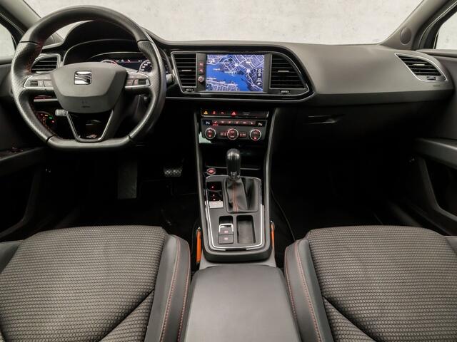 Seat LEON 1.5 TSI FR Ultimate Sport 150Pk Automaat (VIRTUAL COCKPIT, APPLE CARPLAY, NAVIGATIE, KEYLESS, CAMERA, STOELVERWARMING, SPORTSTOELEN, BEATS AUDIO, GETINT GLAS, ADAPTIVE CRUISE, NIEUWSTAAT)