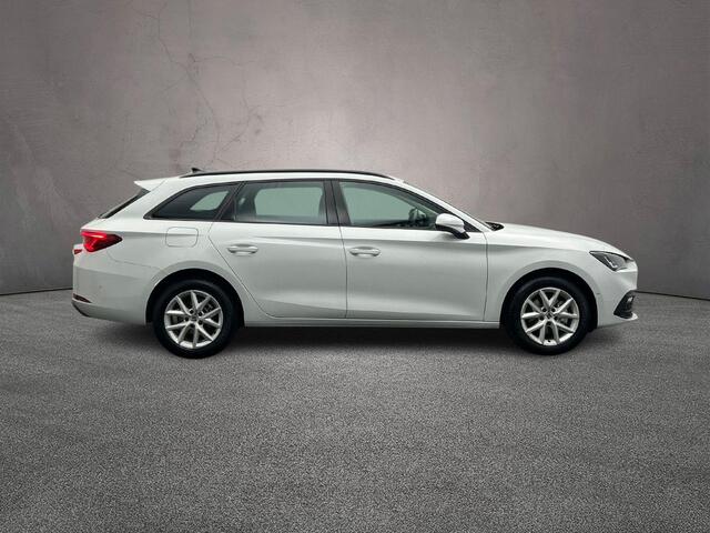 Seat LEON Sportstourer Style Business Intense 1.5 eTSI 150pk DSG Automaat Adaptive cruise control, Navigatie, Achteruitrijcamera, LED koplampen, Parkeersensoren, App connect, DAB, Radio