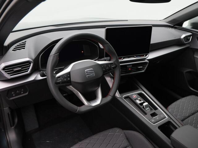 Seat LEON Sportstourer FR Business 1.5 TSI eHybrid 204 PK | Stoelverwarming | Trekhaak | Keyless | Achteruitrijcamera