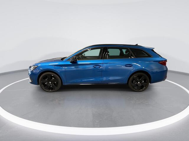Seat LEON Sportstourer 1.5 TSI e-Hybrid 204pk DSG FR Business · Camera · Apple/Android Car Play · Side Assist · ACC · Sportstoelen · Sfeerverlichting · Garantie t/m 15-05-2029 of 100.000km