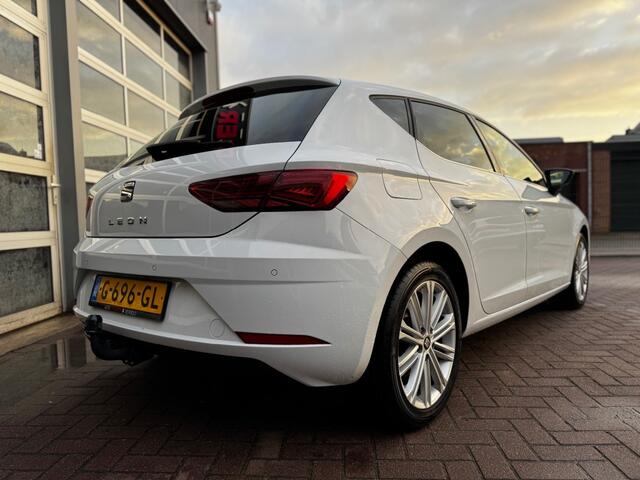 Seat LEON 1.4 TSI X-PERIENCE / NAVI / CRUISE / LEER / TREKHAAK / PDC / CARPLAY! / KEYLESS