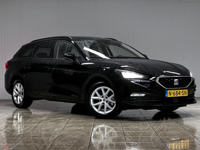 Seat LEON Sportstourer 1.0 TSI Style Business Intense/ Nieuw Model!/ Camera/ Virtual Cockpit/ Keyless-GO/ LED Koplampen/ Lane-Assist./ Apple + Android/ PDC V+A/ Extra getint glas/ Adaptive Cruise/ 16'' LMV/ Multi. LEDER. Stuur.