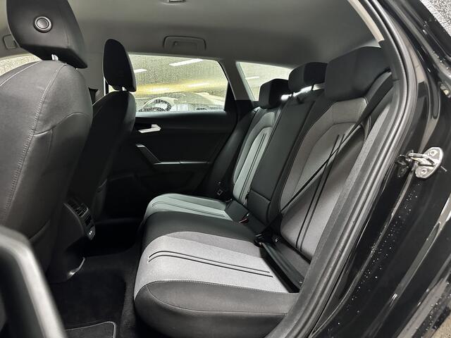 Seat LEON Sportstourer 1.0 TSI Style Business Intense/ Nieuw Model!/ Camera/ Virtual Cockpit/ Keyless-GO/ LED Koplampen/ Lane-Assist./ Apple + Android/ PDC V+A/ Extra getint glas/ Adaptive Cruise/ 16'' LMV/ Multi. LEDER. Stuur.