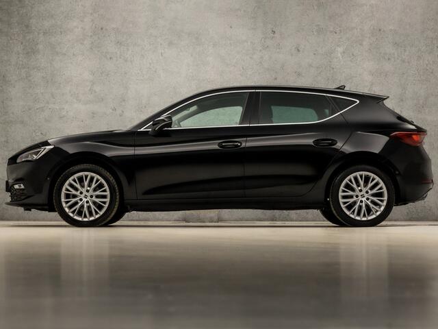 Seat LEON 1.5 TSI Xcellence Sport 150Pk Automaat (VIRTUAL COCKPIT, APPLE CARPLAY, GROOT NAVI, STUUR/STOELVERWARMING, KEYLESS, ADAPTIVE CRUISE, SFEERVERLICHTING, GETINT GLAS, NIEUWSTAAT)