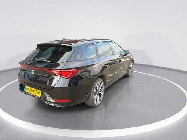Seat LEON Sportstourer 1.5 TSI 204pk DSG e-Hybrid FR Business · Camera · Apple/Android Car Play · Navigatie · Getint Glas · 18'' Inch · Garantie t/m 06-05-2029 of 100.000km