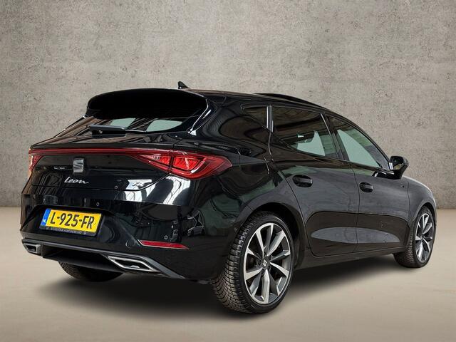 Seat LEON 1.5 eTSI FR Sport 150Pk Automaat (SCHUIFDAK, APPLE CARPLAY, GROOT NAVI, PARKEERSENSOREN, SPORTSTOELEN, LEDER, GETINT GLAS, ADAPTIVE CRUISE, NIEUWSTAAT)