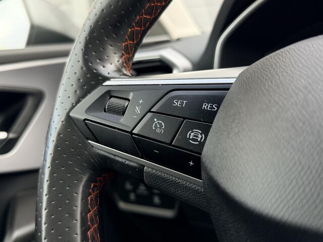 Seat LEON 1.5 eTSI 150PK Automaat FR Launch Edition | Cruise | Camera | Winterpakket | Carplay | ¤19.900,- incl. BTW