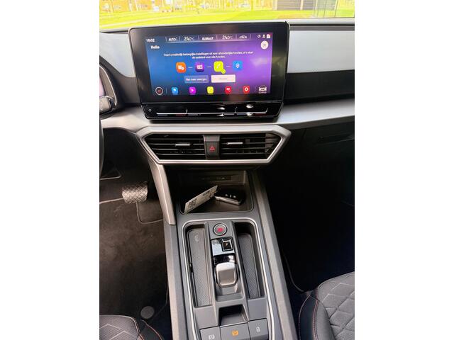 Seat LEON Sportstourer 1.5 eTSI FR