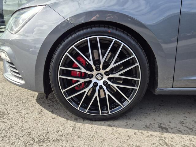 Seat LEON 2.0 TSI CUPRA 300pk Automaat | Beats | Virtual | Pano | Camera | LED