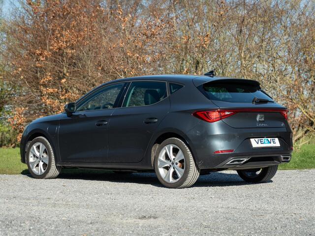 Seat LEON 1.4 TSI eHybrid PHEV FR // winterpakket // camera