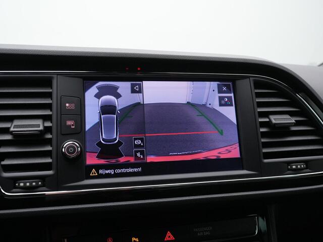 Seat LEON ST 1.5 TSI 150 pk DSG FR Business Intense | Panoramadak | Leder/alcantara | Achteruitrijcamera | Navigatie