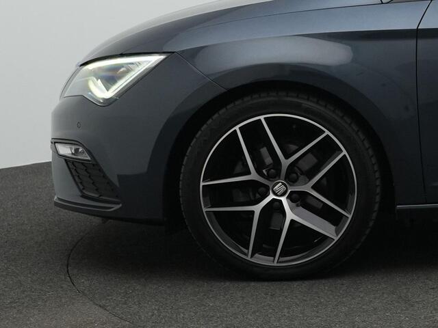 Seat LEON ST 1.5 TSI 150 pk DSG FR Business Intense | Panoramadak | Leder/alcantara | Achteruitrijcamera | Navigatie