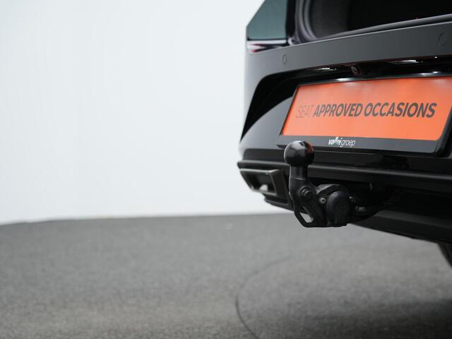 Seat LEON Sportstourer 1.5 TSI e-Hybrid 204 pk FR Business | Trekhaak | Matrix LED | Achteruitrijcamera | Adaptive Cruise | Navigatie | Side Assist