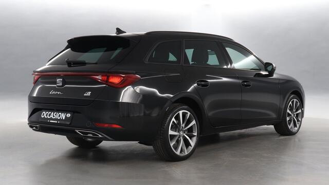 Seat LEON Sportstourer 1.5 TSI e-Hybrid 204pk FR Business DSG / Navigatie / Apple CarPlay / Camera
