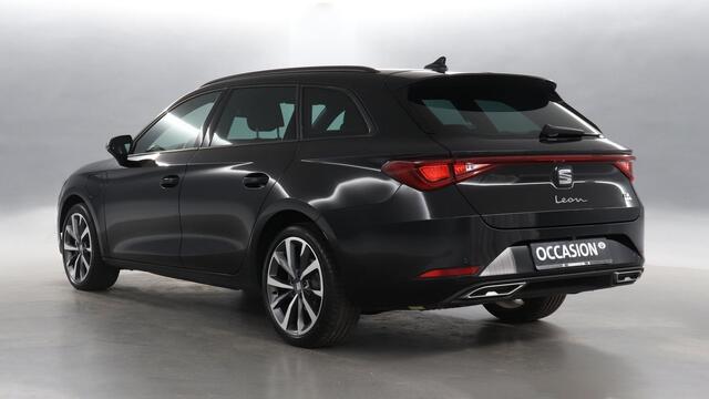 Seat LEON Sportstourer 1.5 TSI e-Hybrid 204pk FR Business DSG / Navigatie / Apple CarPlay / Camera
