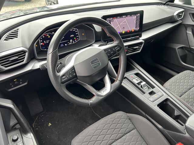 Seat LEON 1.4 TSI eHybrid PHEV FR | Nieuw Binnen! | Stoel+Stuurverwarming | Sfeerverlichting | Carplay