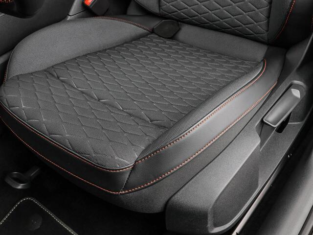 Seat LEON Sportstourer 1.5 TSI e-Hybrid 204pk DSG FR Business · Camera · Matrix LED · Inklap. Trekhaak · Side Assist · Stuur- & Stoelverwarming · Parkeerassistent · Garantie t/m 18-06-2029 of 100.000km