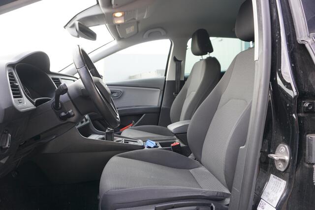 Seat LEON 1.0 TSI Style Intense | CARPLAY | CLIMATE | NAVI | PDC |