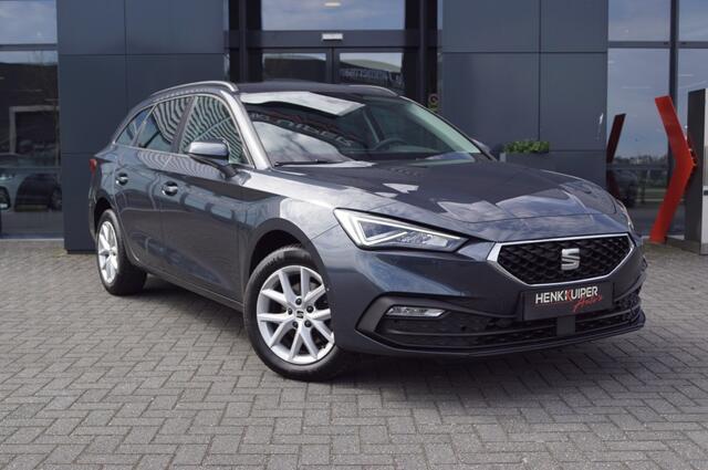 Seat LEON Sportstourer 1.5 TSI DSG Style / LED / Key-less / Park-assist/ Virtual cockpit / Navi