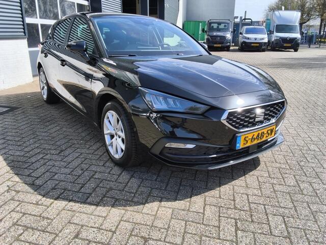 Seat LEON 1.0 TSI Style Business Intense NL Auto. Camera, trekhaak