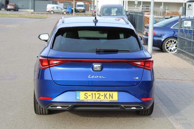 Seat LEON Sportstourer 1.5 eTSI 150Pk Automaat FR Launch Edition
