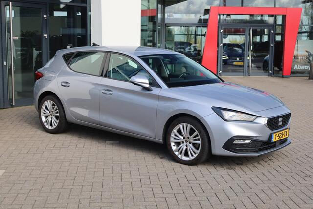 Seat LEON Sportstourer 1.0 TSI FR Business 17" LMV ECC, Apple Carplay/Android Auto, cruise control, keyless start, LED koplampen & achterlichten, multifunctioneel lederen stuurwiel, 48 maanden / 100.000km garantie etc.