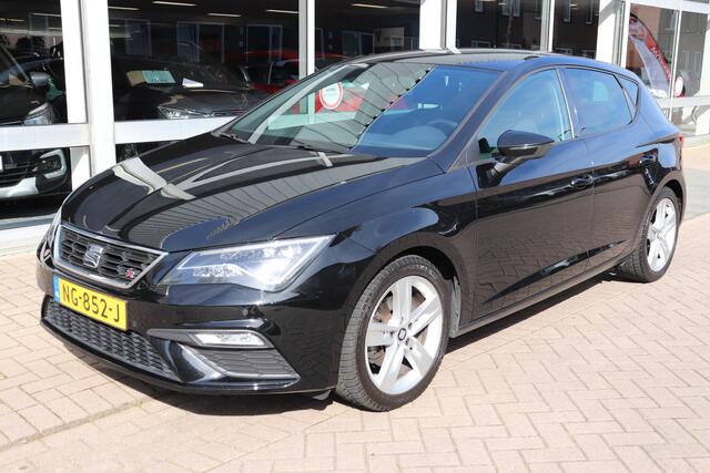 Seat LEON 1.4 EcoTSI FR Navigatie, Full-led.