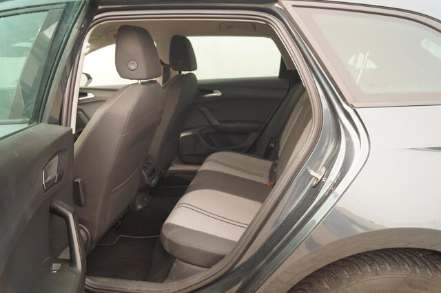 Seat LEON Sportstourer 1.0 TSI 110pk Style Business Intense -NAVI-ECC-CAM-