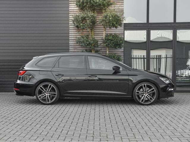 Seat LEON ST 2.0 TSI CUPRA Schaalstoelen, Cruise control adaptief, Panoramadak, Beats audio, 19 inch velgen