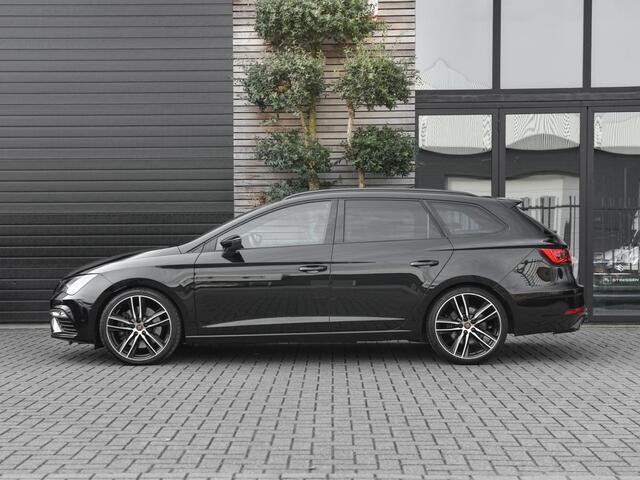 Seat LEON ST 2.0 TSI CUPRA Schaalstoelen, Cruise control adaptief, Panoramadak, Beats audio, 19 inch velgen