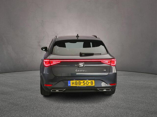 Seat LEON Sportstourer FR 1.5 TSI 115pk Cruise control, Parkeersensoren, App connect, LED koplampen, Airco, DAB, Radio, Bluetooth