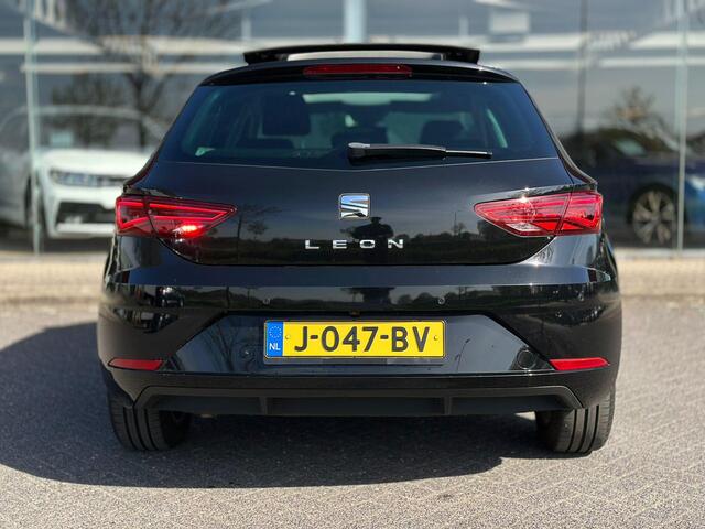 Seat LEON 1.5 TSI Style Ultimate Edition Virtual cockpit | PANO | Volledig LED | CAMERA |
