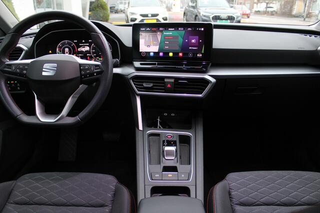 Seat LEON 1.4 TSI eHybrid 204pk PHEV FR DSG Automaat / Navigatie / LED / Parkeersensoren A / Digital cockpit / Verwarmb stoelen / 17''LMV P4
