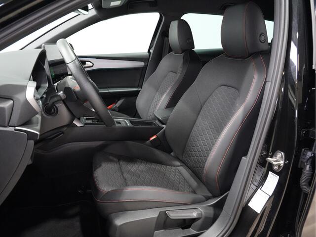 Seat LEON Sportstourer 1.5 TSI e-Hybrid 204pk FR Business | Black Pack | 18" | Camera | Android/Carplay | Full-LED 295