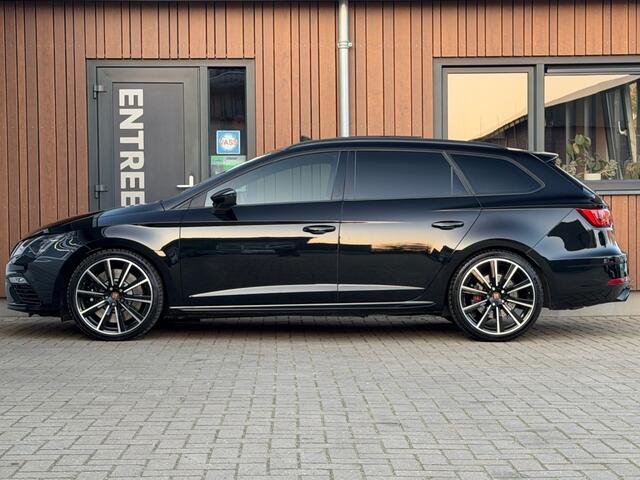 Seat LEON 2.0 TSI CUPRA 300 Performance 4Drive Brembo Virtual Pano Schalen