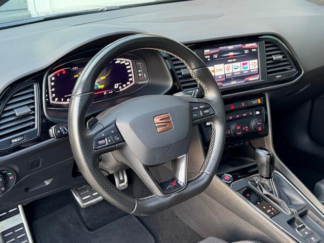 Seat LEON 2.0 TSI CUPRA 300 Performance 4Drive Brembo Virtual Pano Schalen