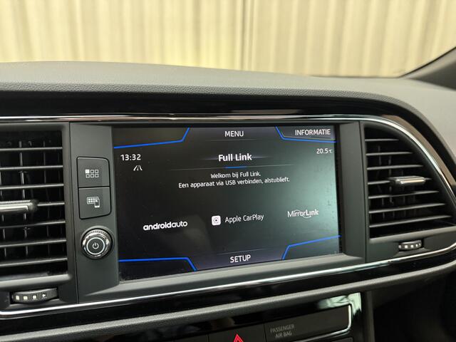 Seat LEON ST 2.0 TSI FR 191 PK Panoramadak / Beats / Virtual / Leder / Adapt. Cruise / LED / Keyless / Afn. Trekhaak / 18'' LMV