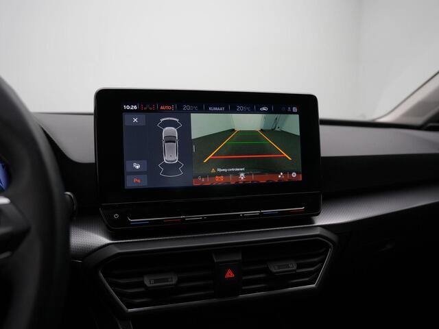 Seat LEON 1.0 TSI 110 pk FR Style | Stuur-/stoelverwarming | Achteruitrijcamera | Navigatie | Adaptive Cruise