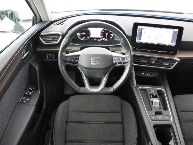 Seat LEON 1.4 TSI eHybrid PHEV Xcellence | SOH 92% | Stoelverwarming | Trekhaak | Adaptive cruise | Carplay | Stuurverwarming | Navigatie | Keyless | Full LED | Sfeerverlichting | Plug In